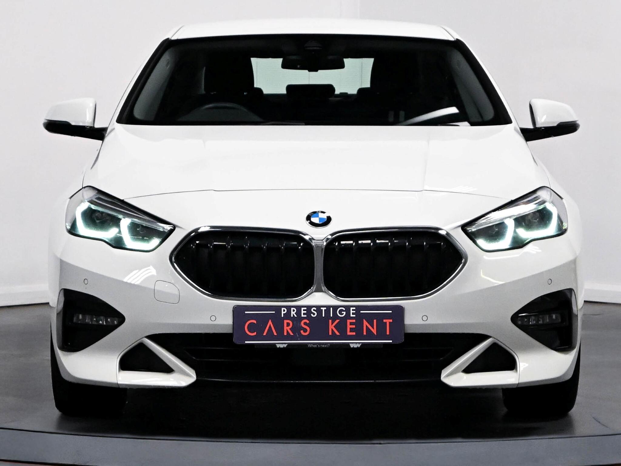 BMW 2 Series view 16