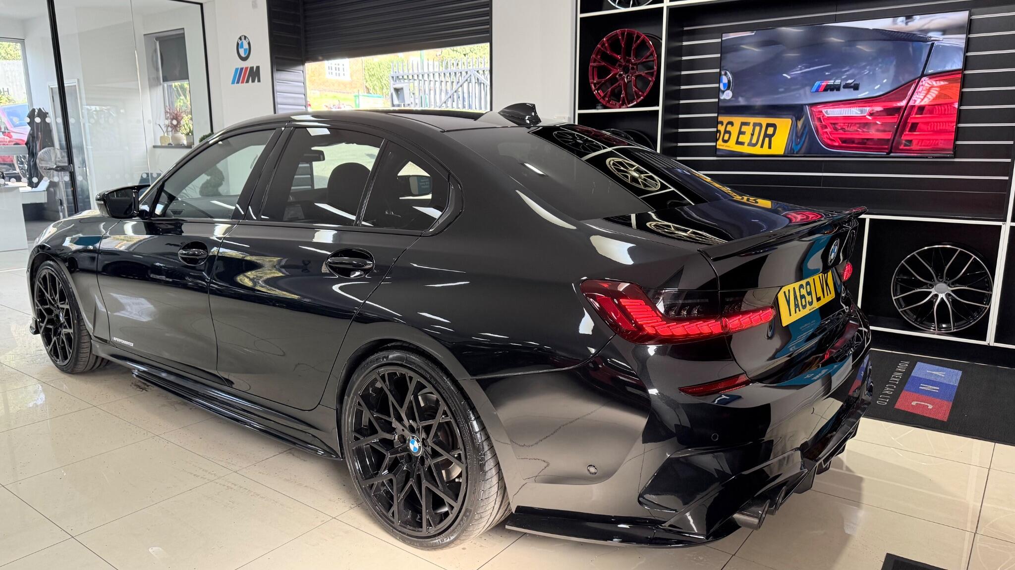 BMW 3 Series view 38