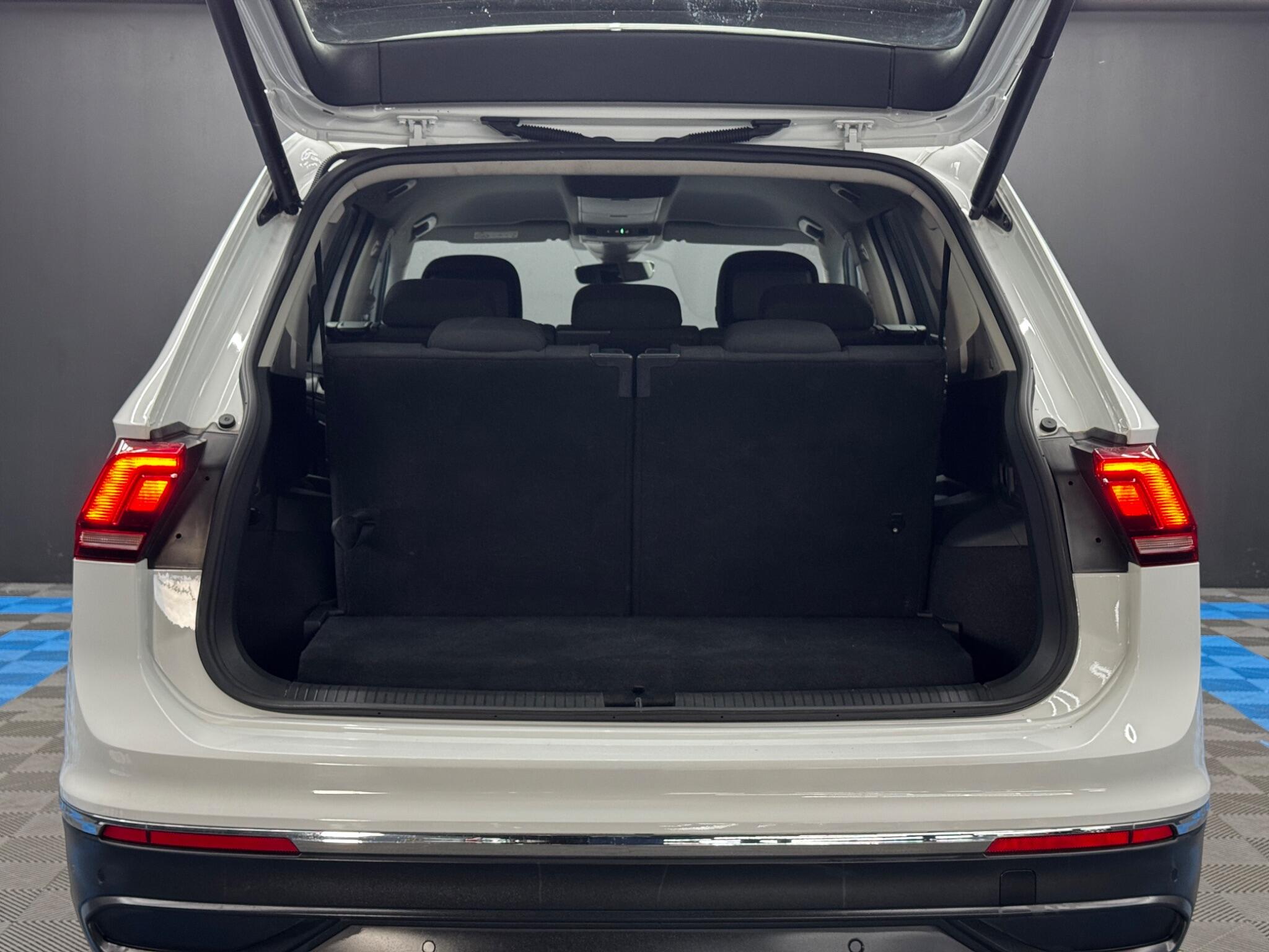 Volkswagen Tiguan Allspace view 39