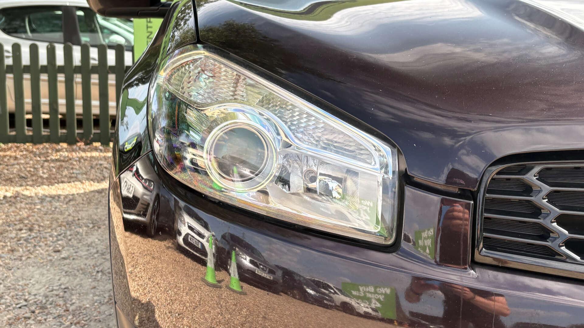 Nissan Qashqai+2 view 27