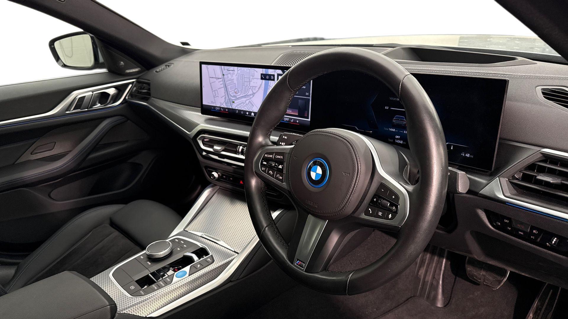 BMW i4 view 6