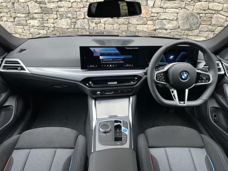 BMW i4 view 5