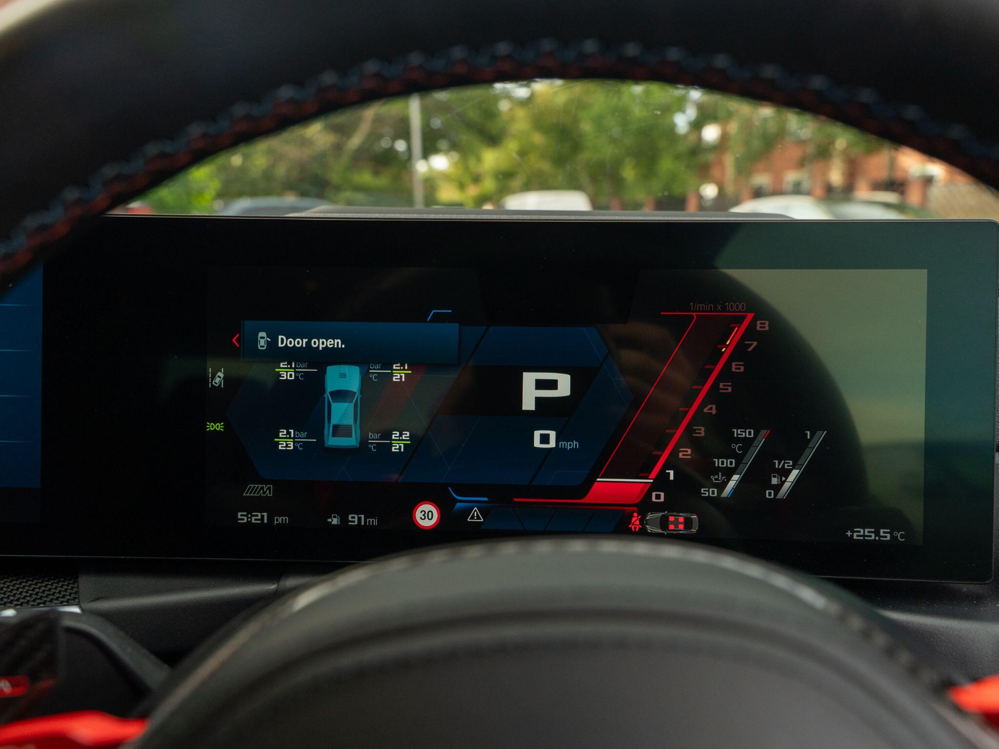 BMW M2 view 60