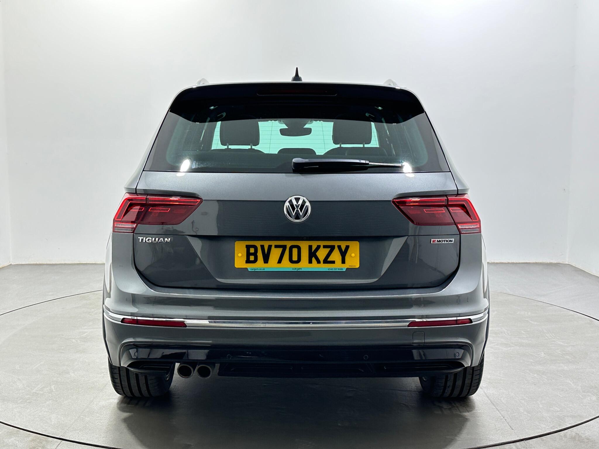 Volkswagen Tiguan view 7