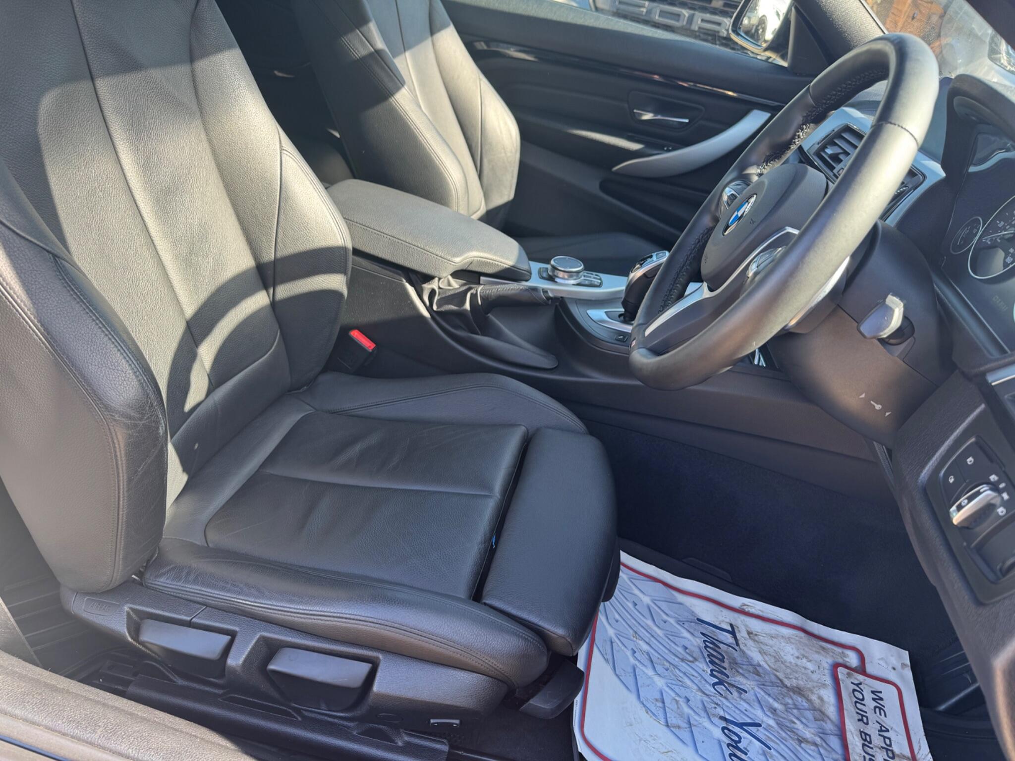 BMW 4 Series view 9