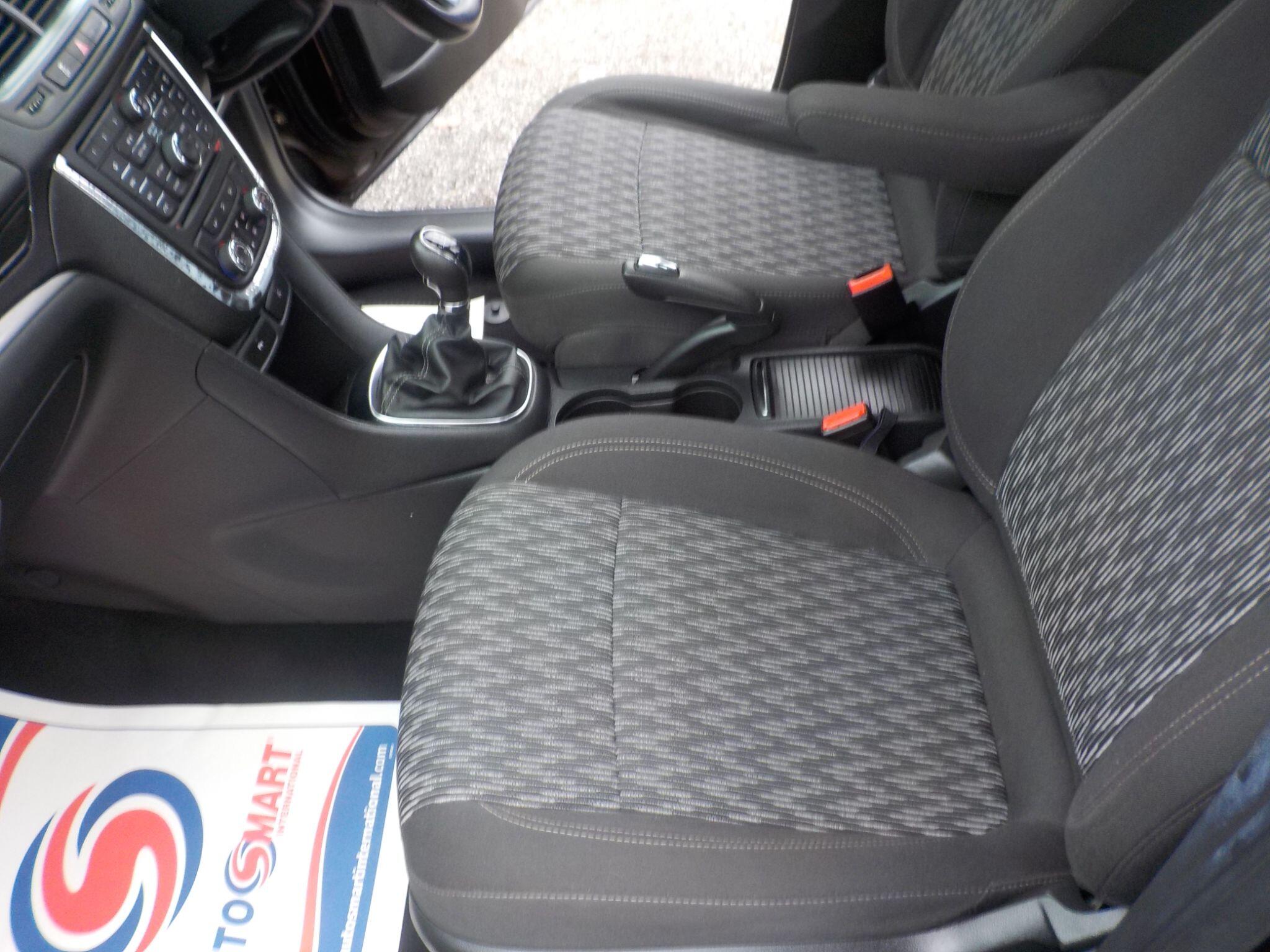 Vauxhall Mokka 1.6 CDTi ecoFLEX Tech Line 2WD Euro 6 (s/s) 5dr