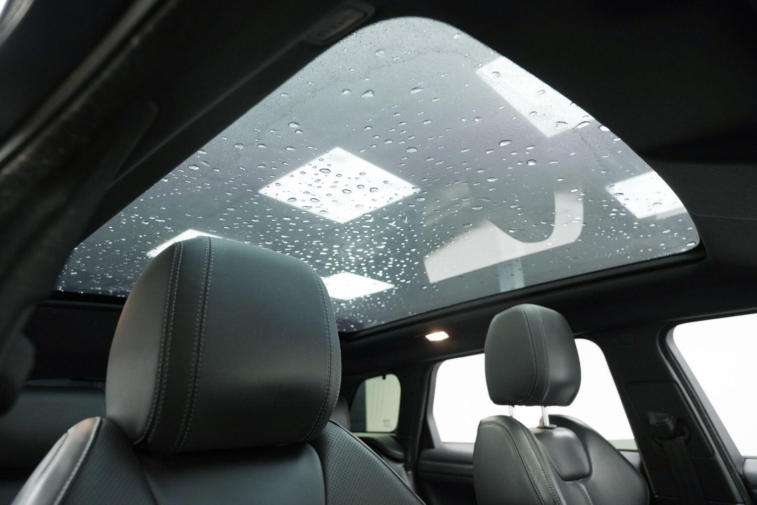 Land Rover Range Rover Evoque view 31