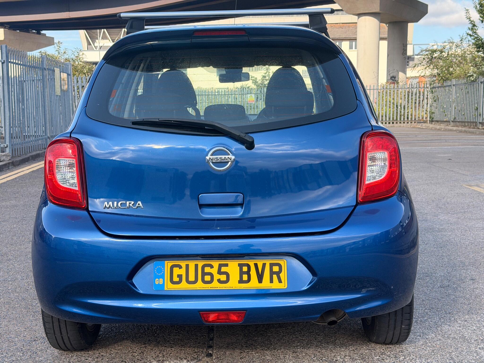 Nissan Micra view 23