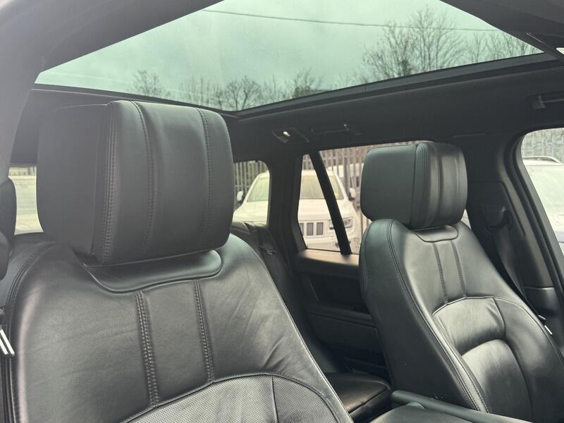 2018 Land Rover Range Rover image 64