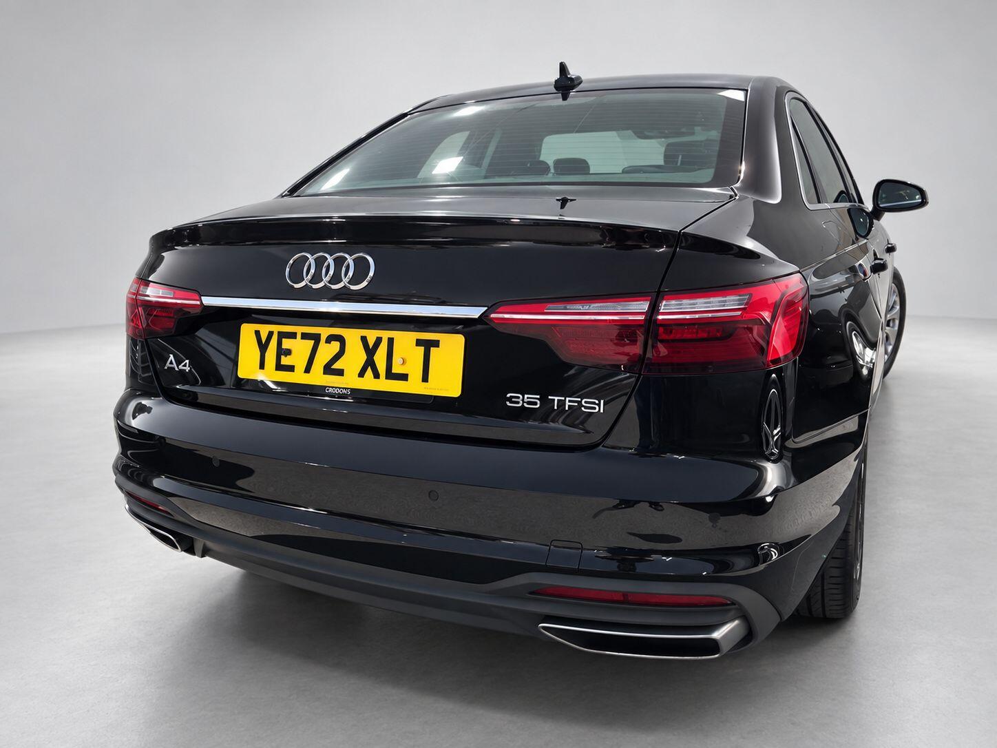 Audi A4 view 11