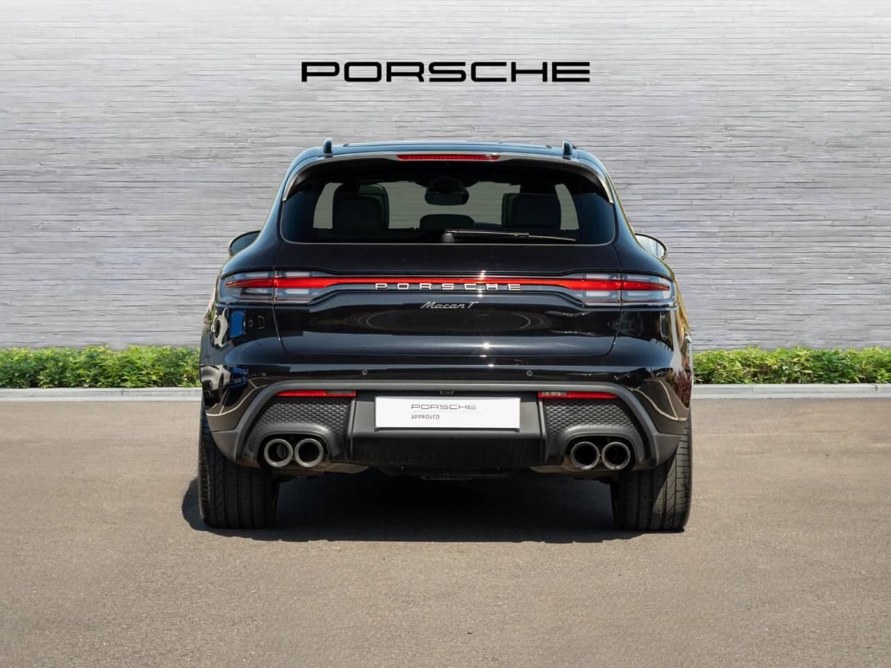 Porsche Macan view 7