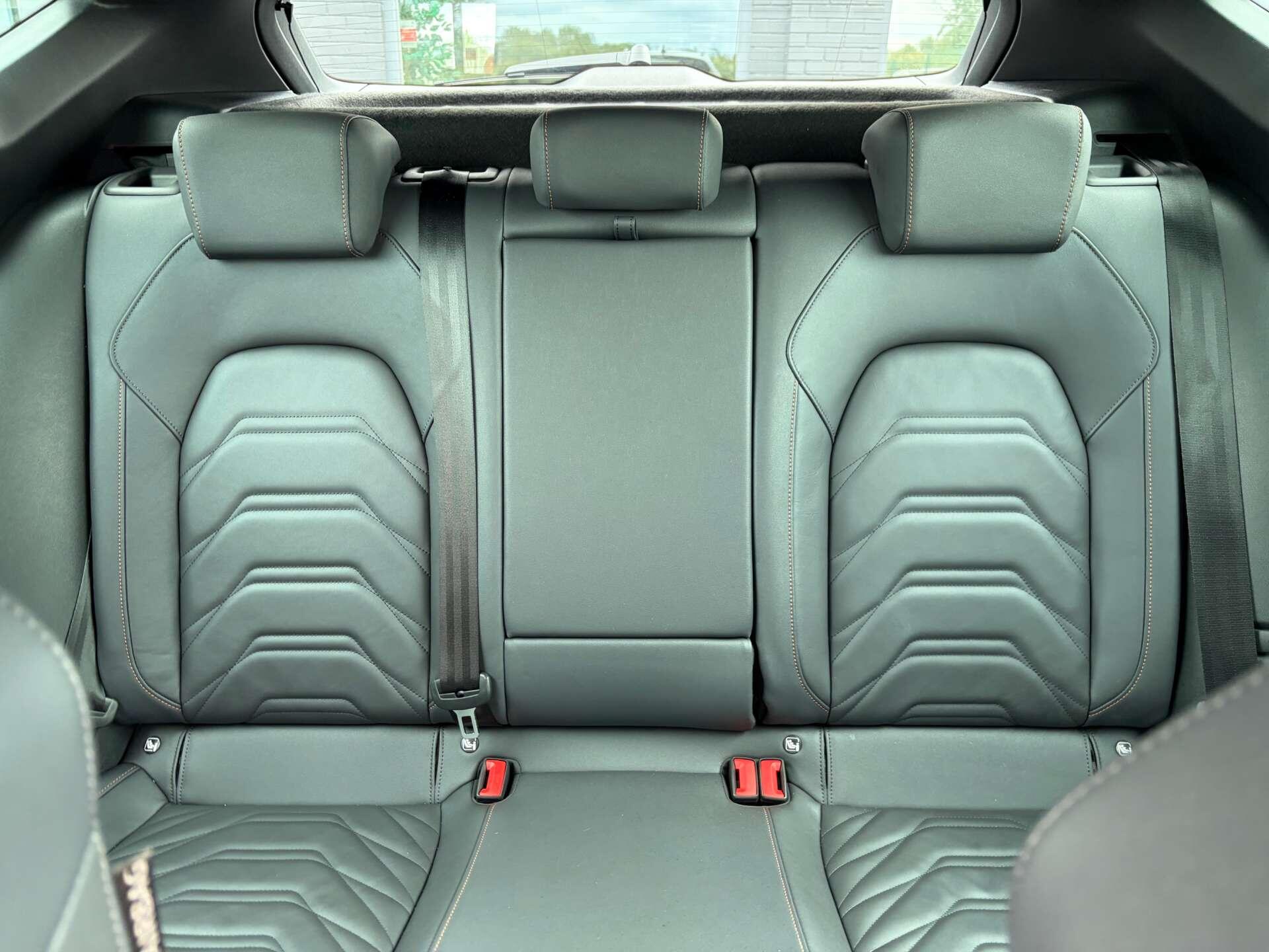 Cupra Formentor view 31