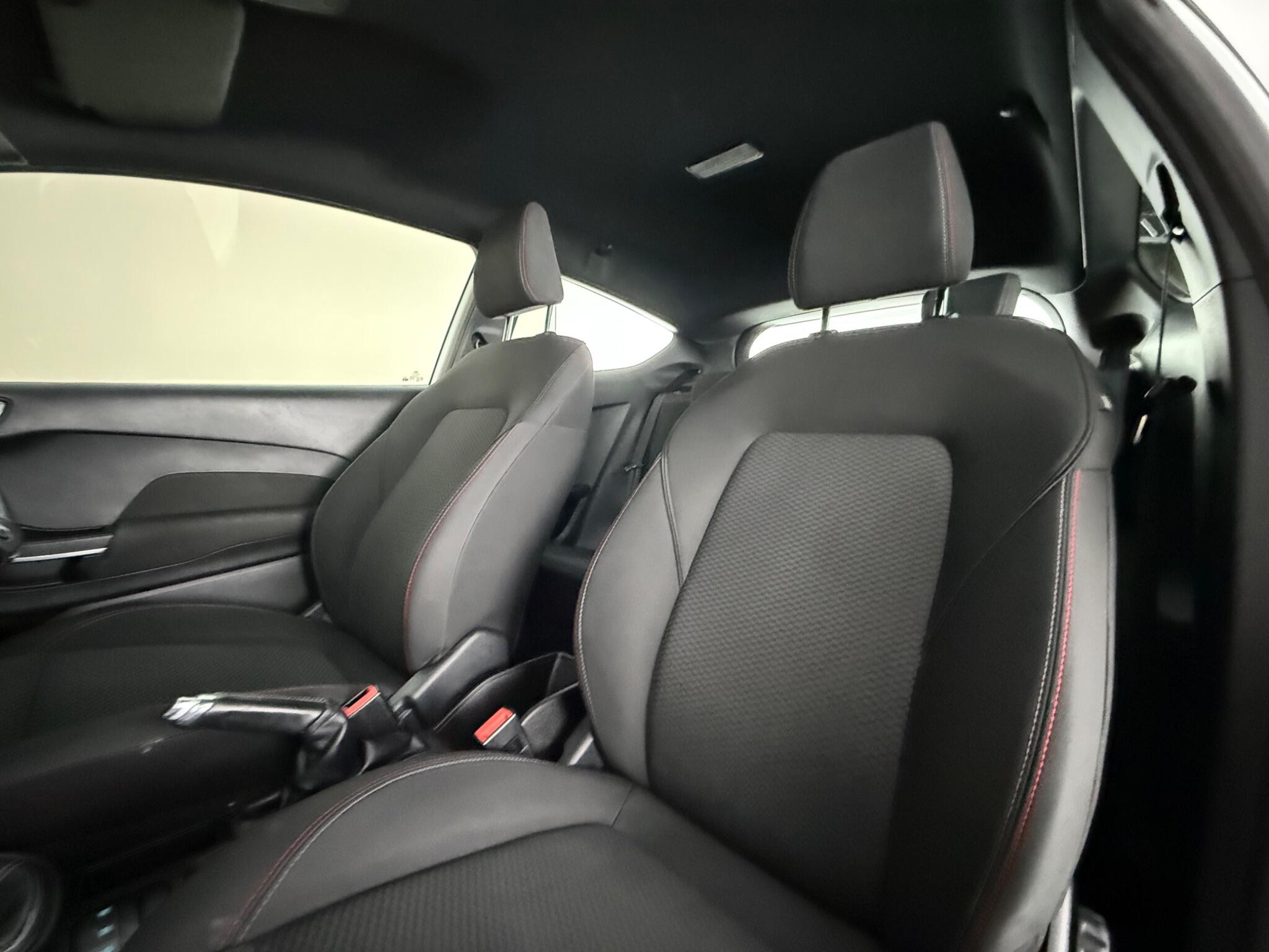 Ford Fiesta view 25