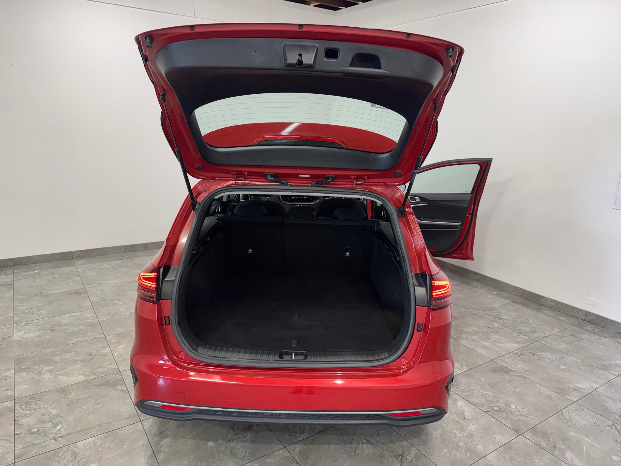 Kia Ceed view 14