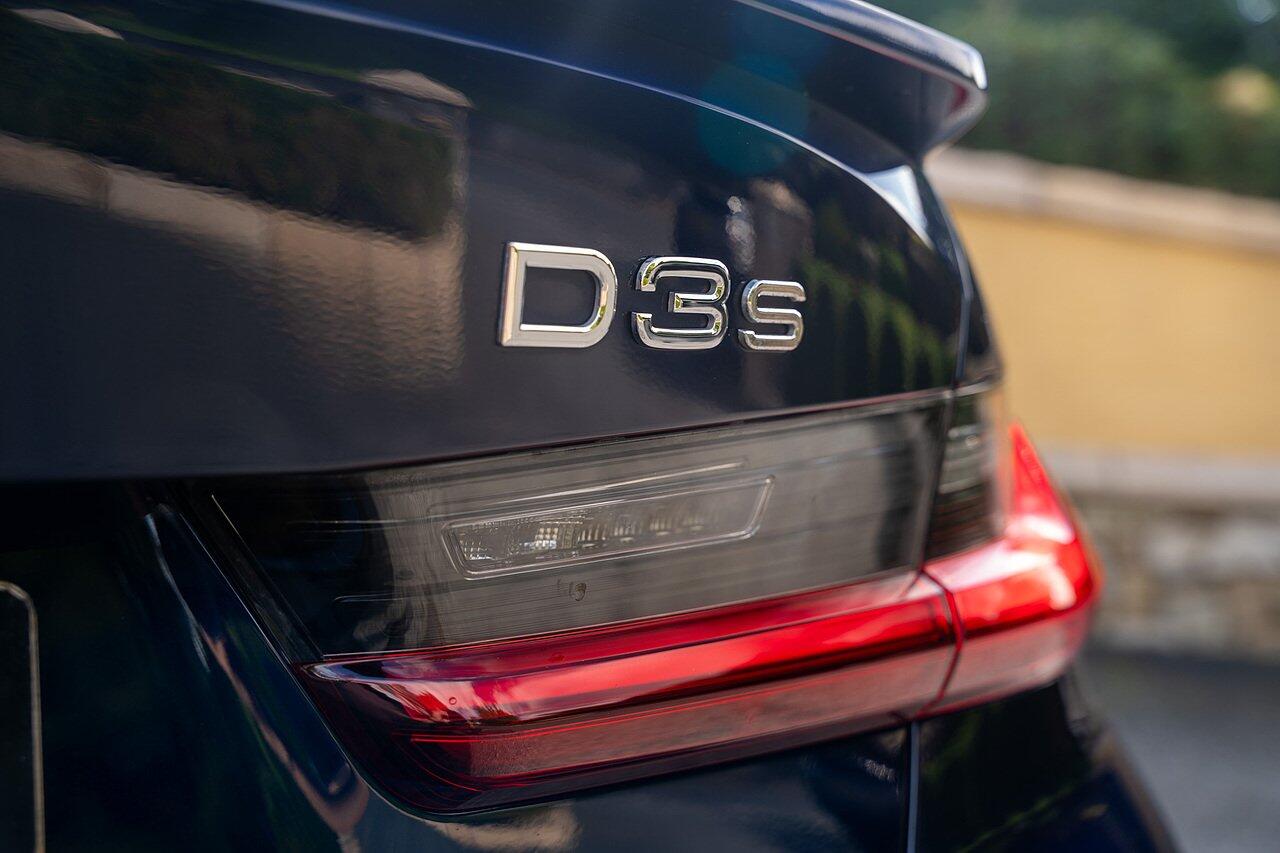 BMW Alpina D3 view 12