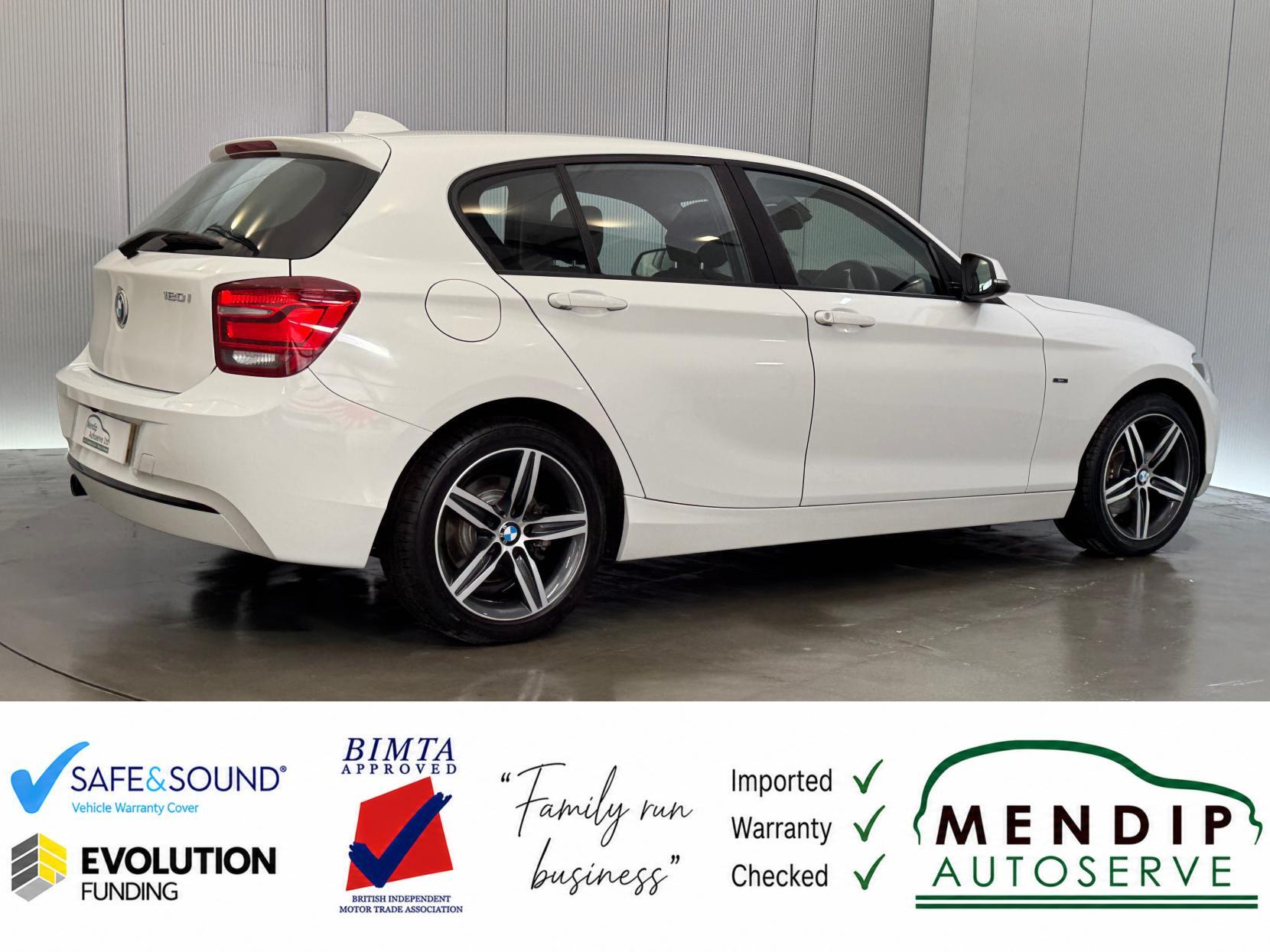 BMW 1 Series view 23