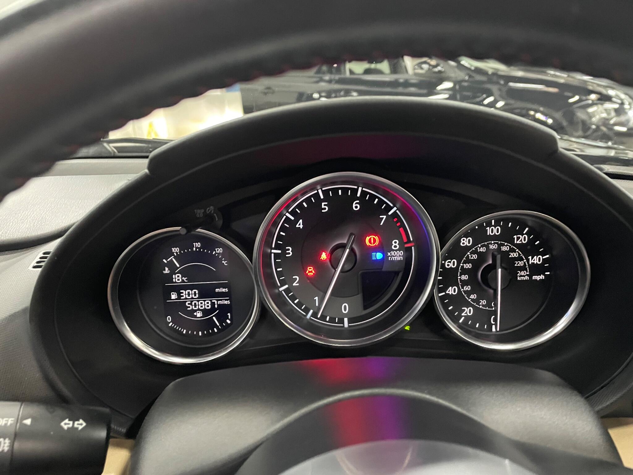 Mazda MX-5 view 11