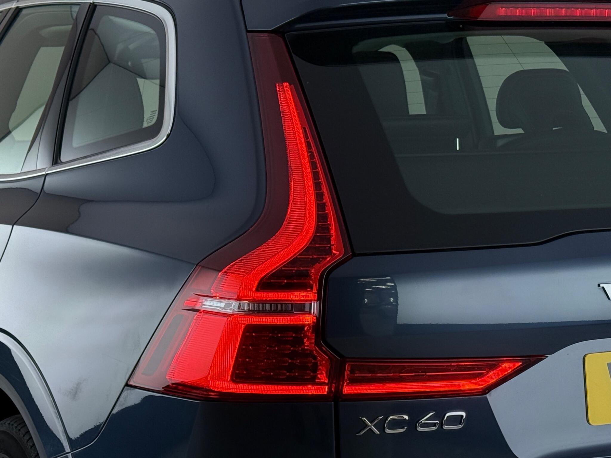 Volvo XC60 view 12