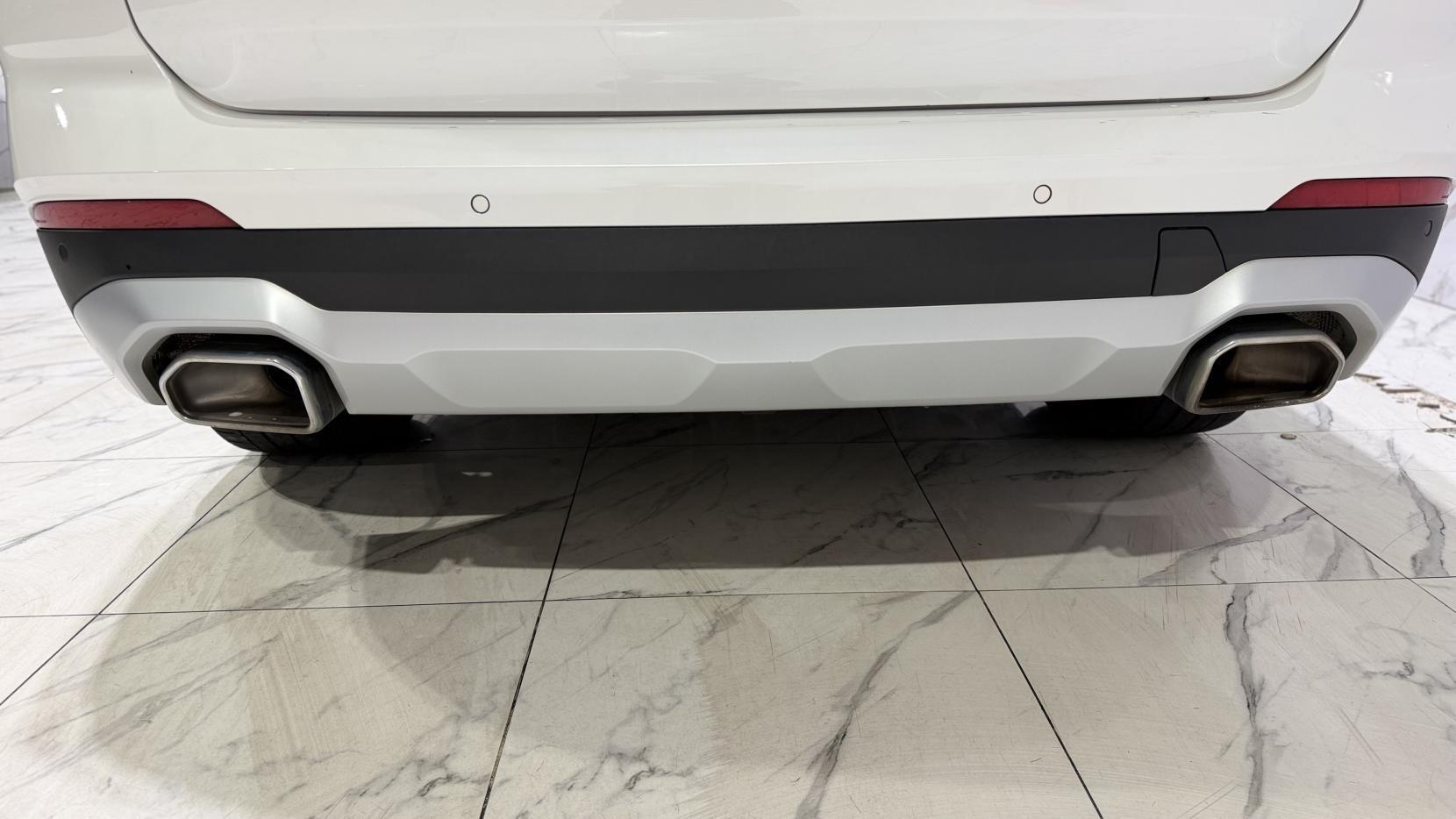 BMW X3 view 49