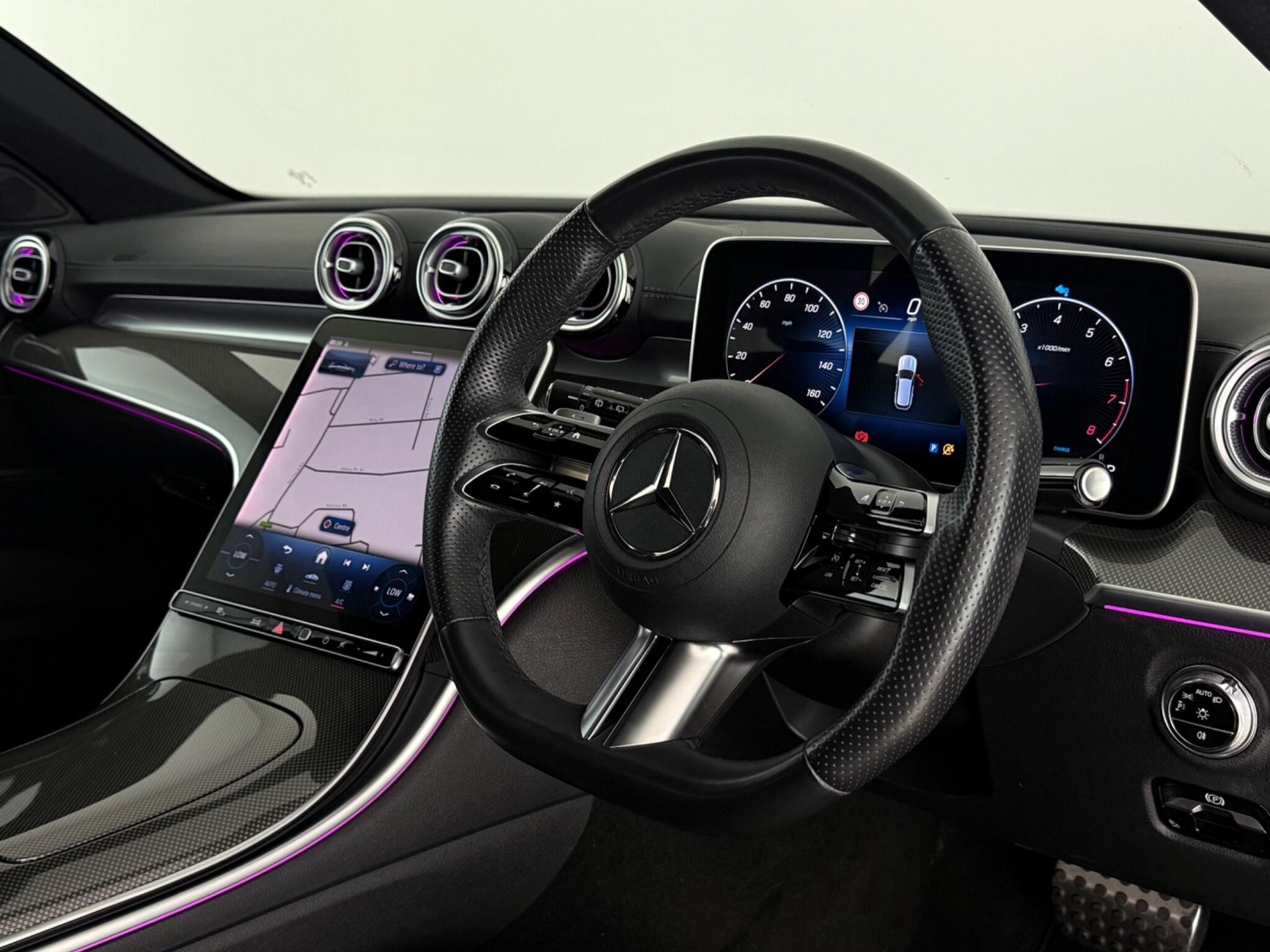 Mercedes-Benz C-Class view 3