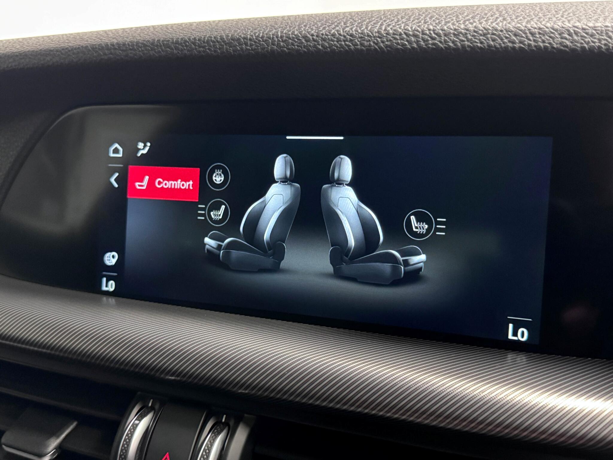 Alfa Romeo Stelvio view 48