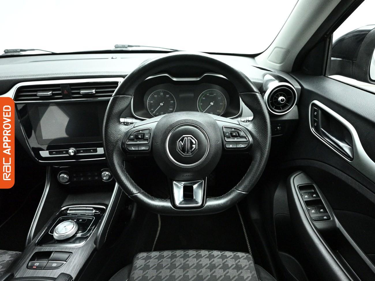 MG ZS view 10