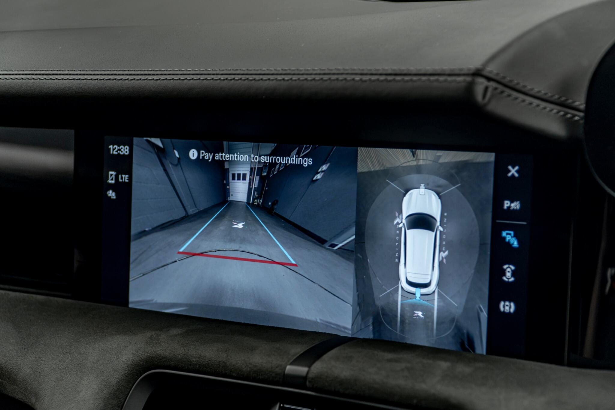 Porsche Taycan view 27