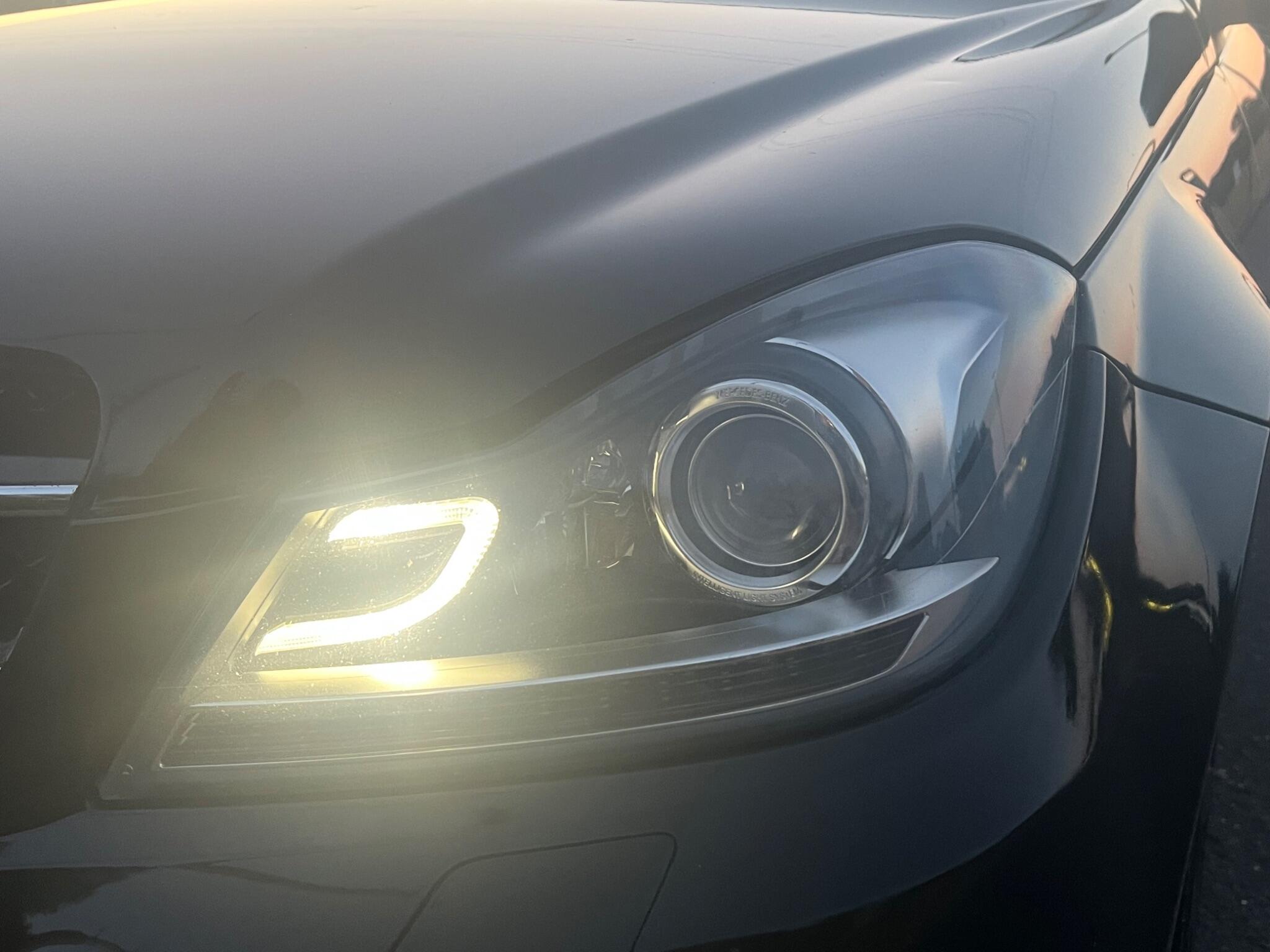 Mercedes-Benz C-Class view 15