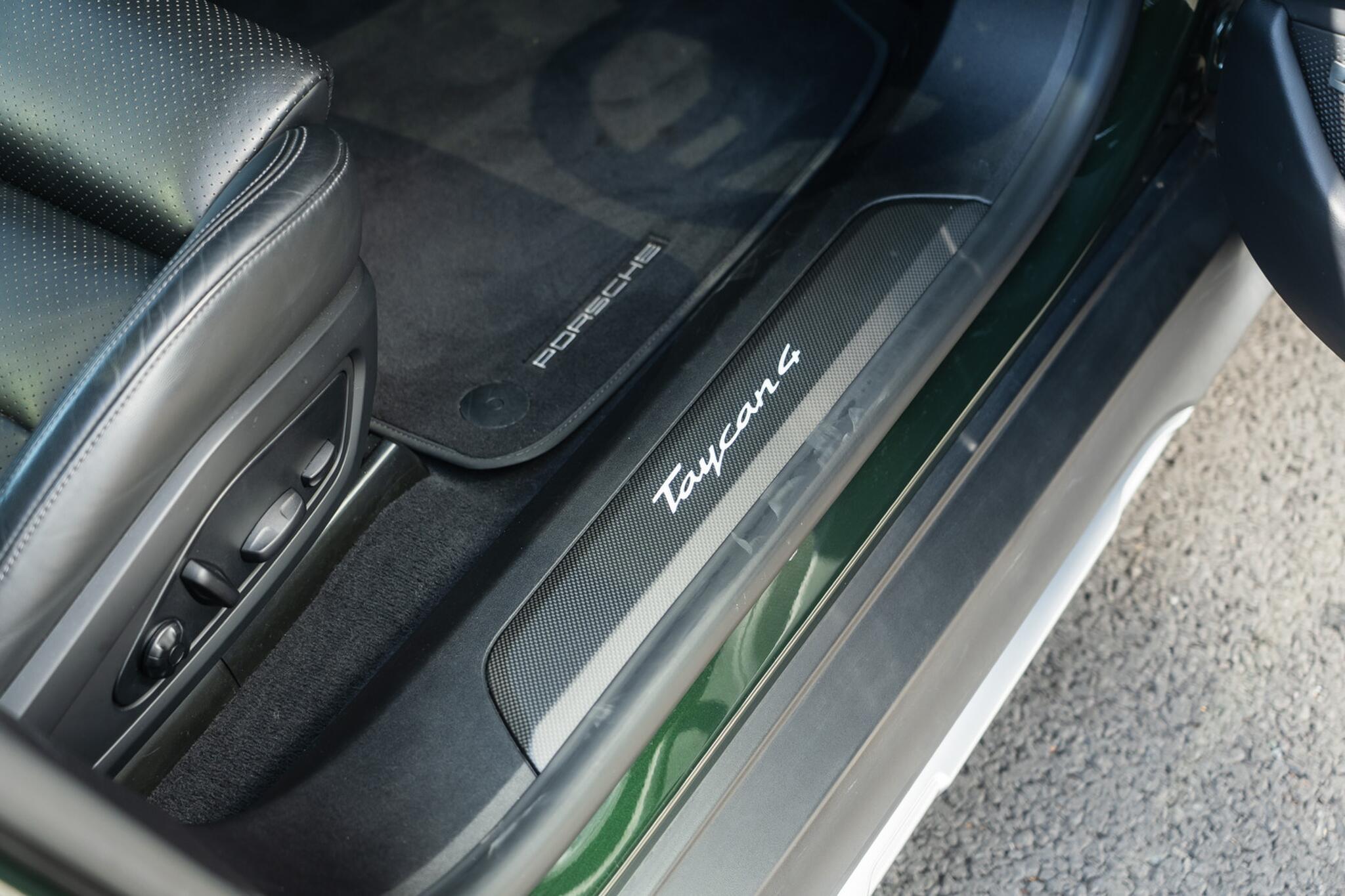 Porsche Taycan view 49