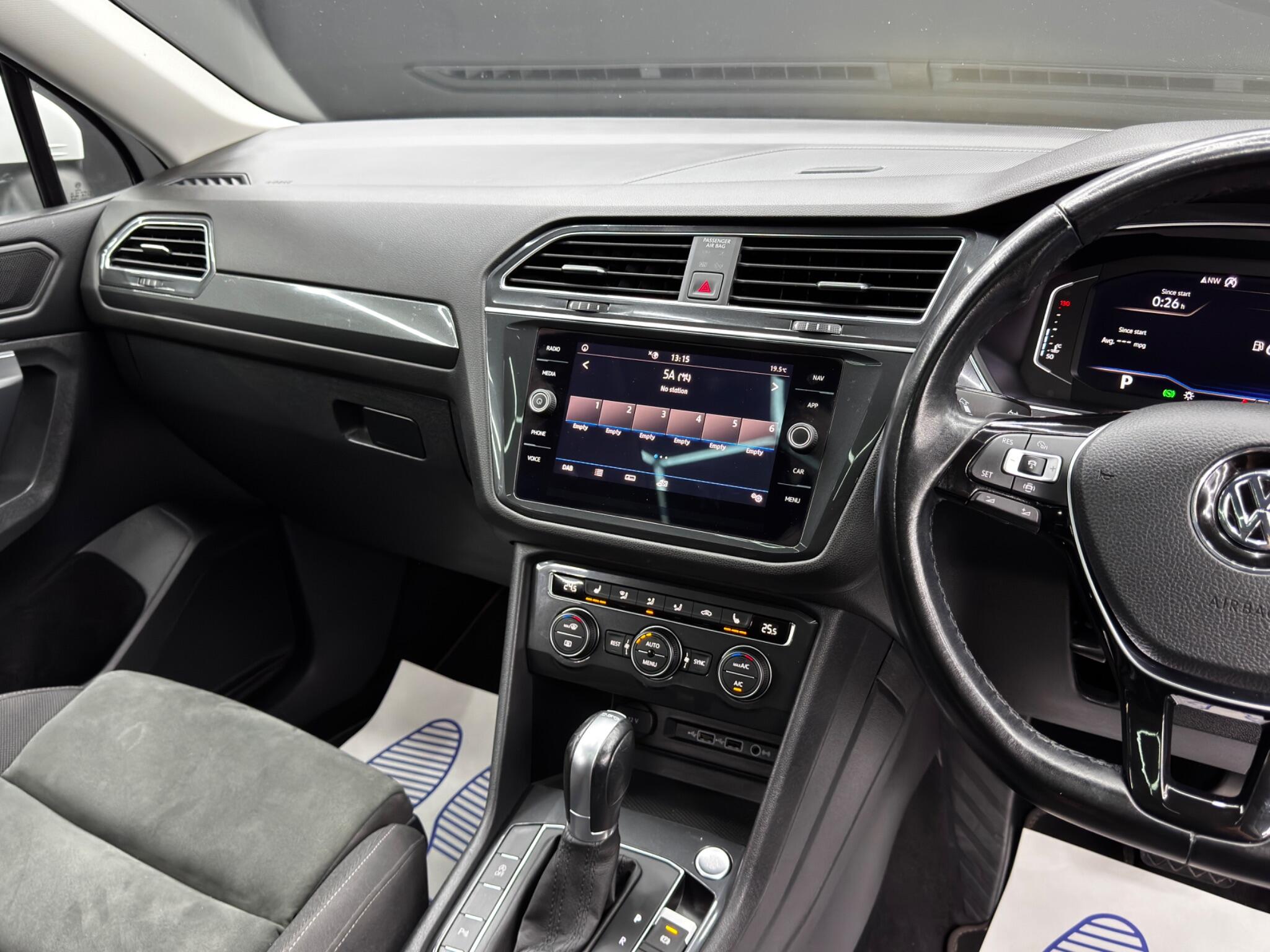 Volkswagen Tiguan Allspace view 24