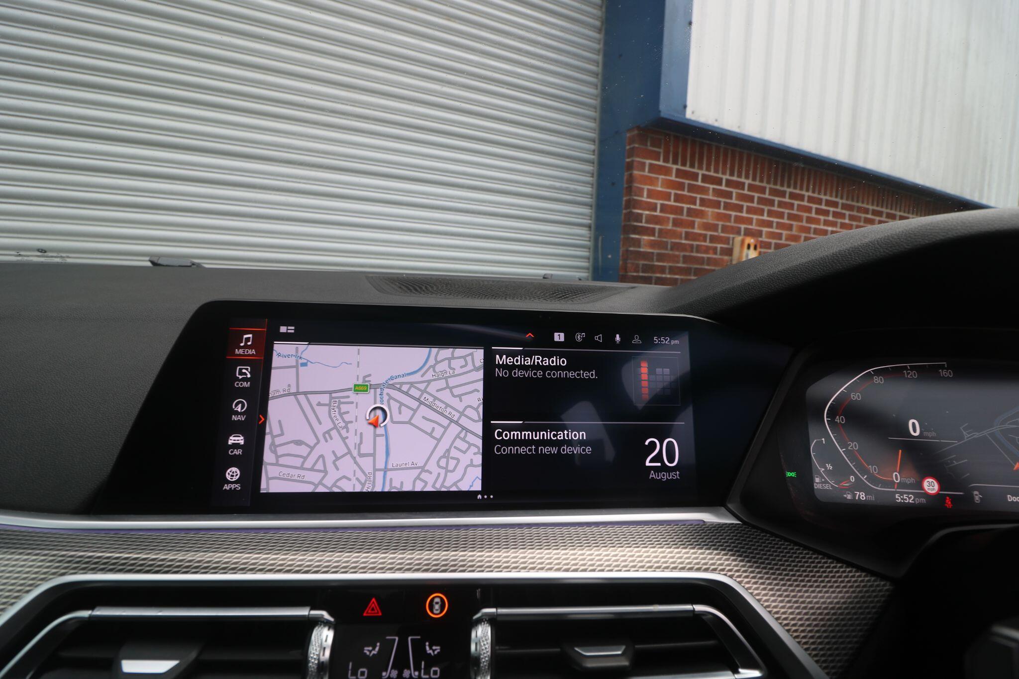 BMW X5 view 16