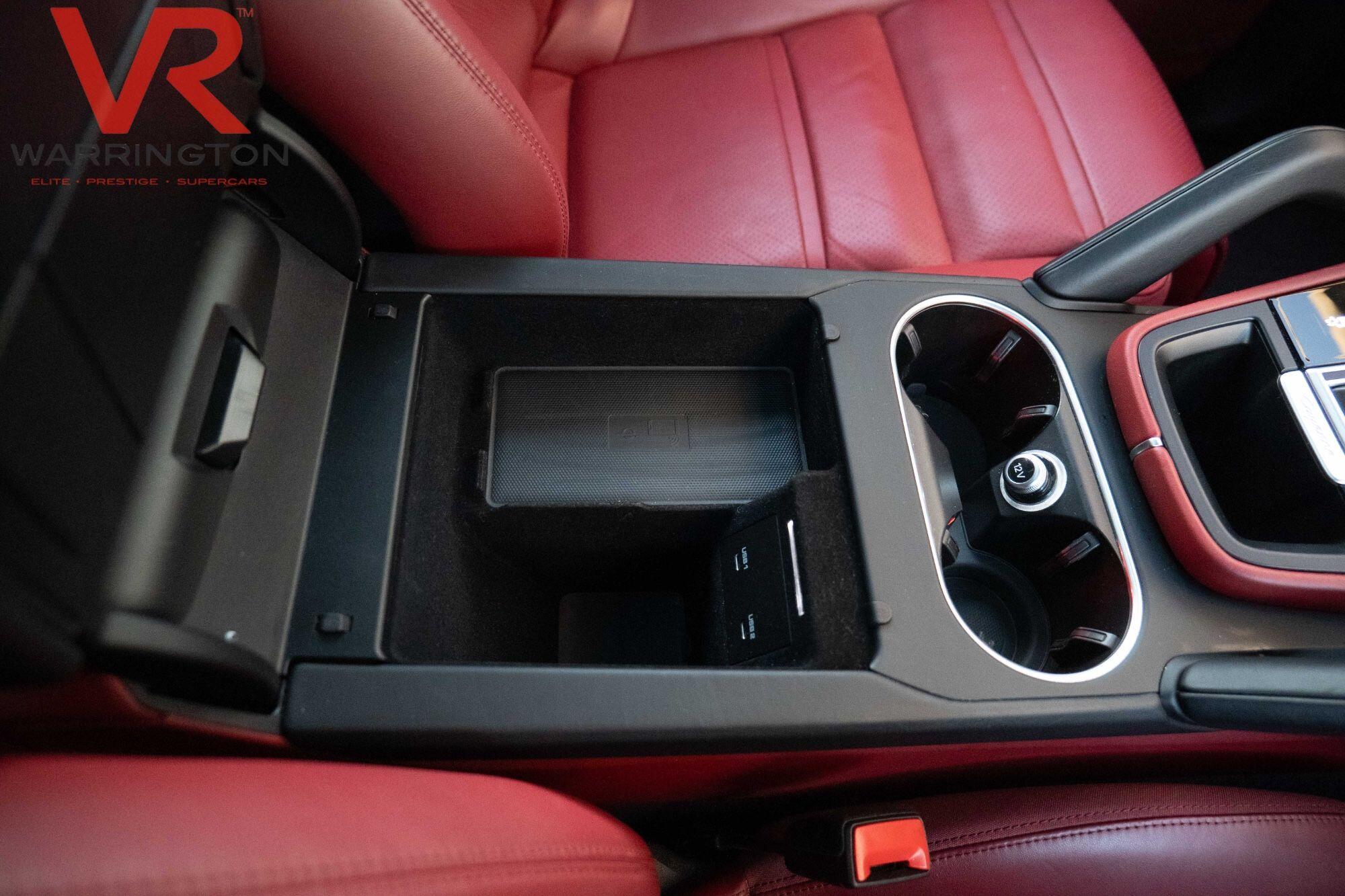 Porsche Cayenne view 27