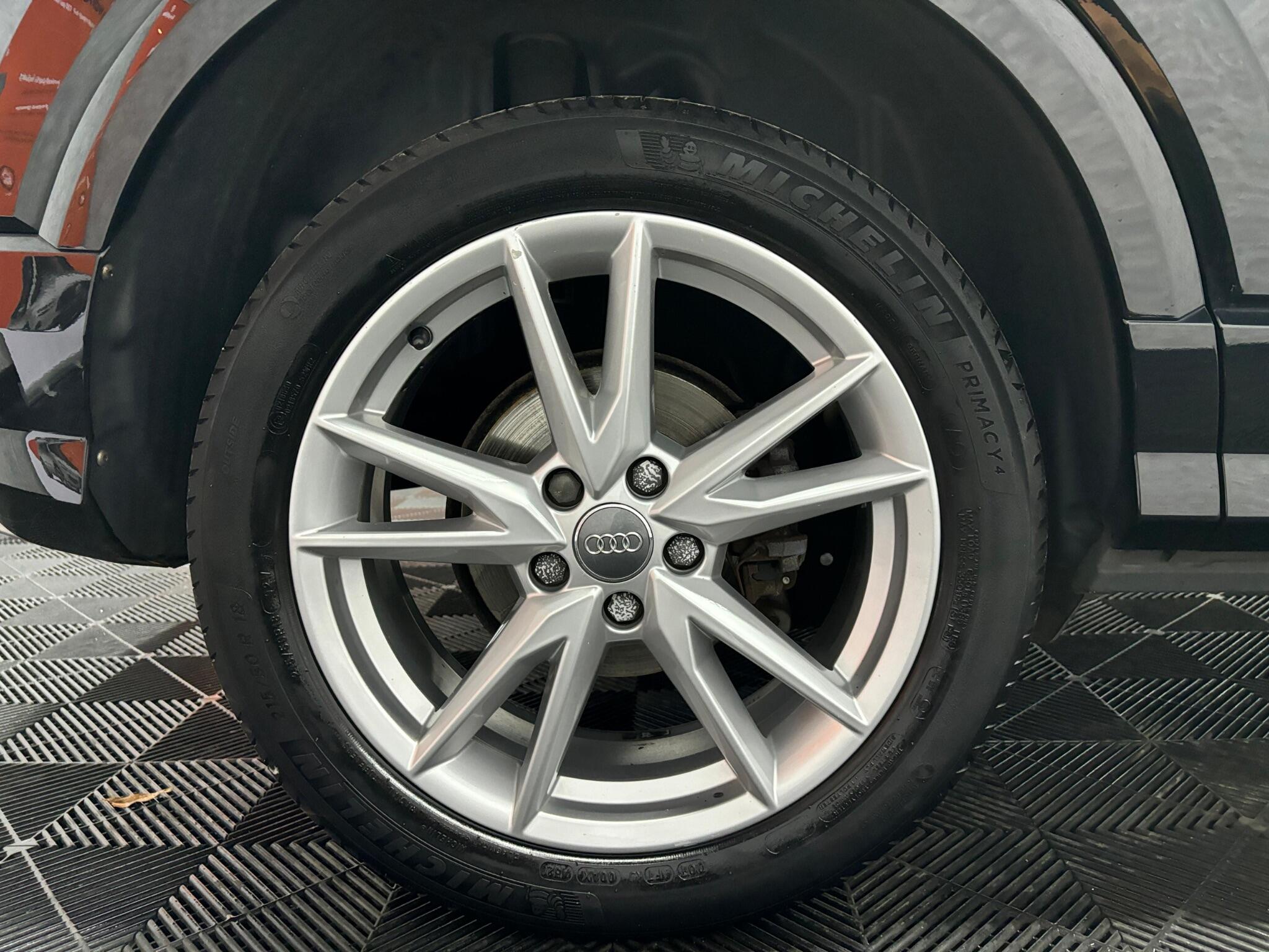 Audi Q2 view 33