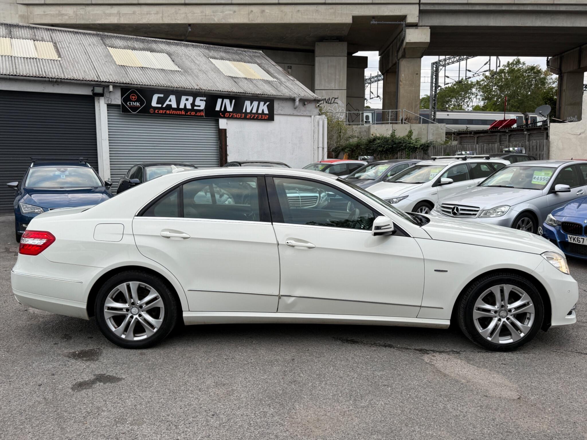 Mercedes-Benz E Class - Image 19