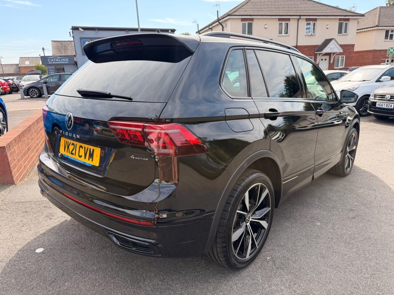 Volkswagen Tiguan view 16