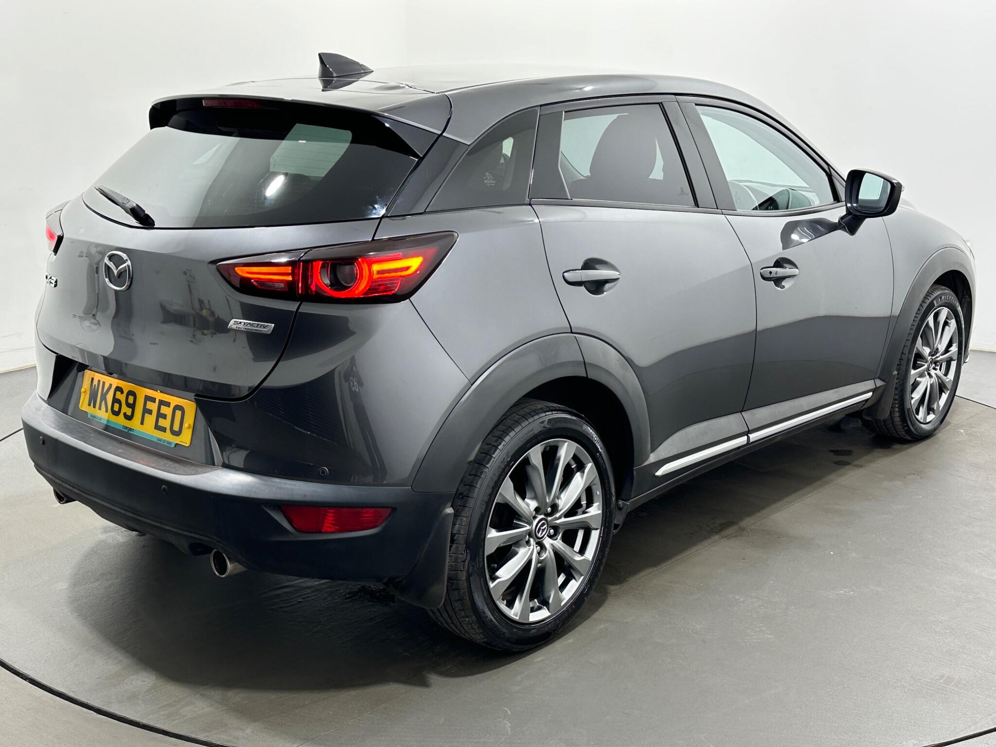 Mazda CX-3 view 52