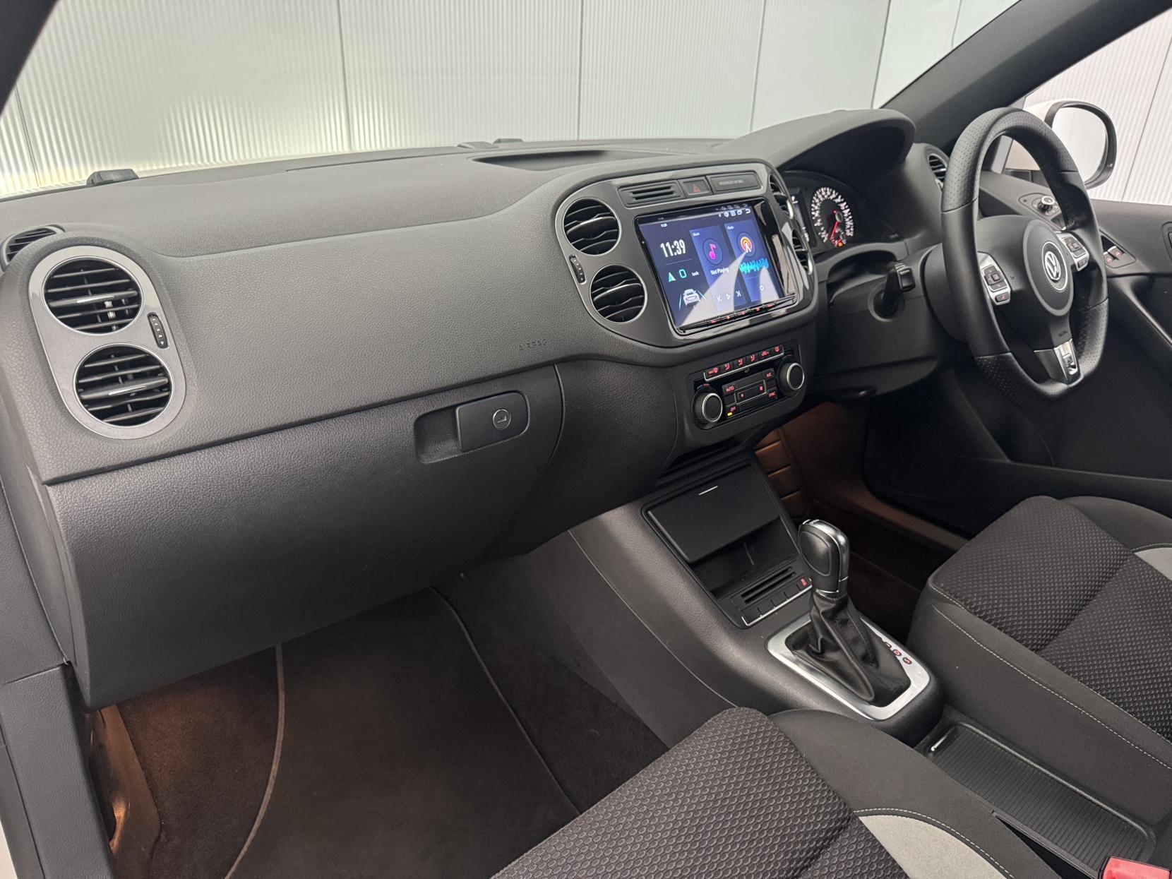 Volkswagen Tiguan view 63