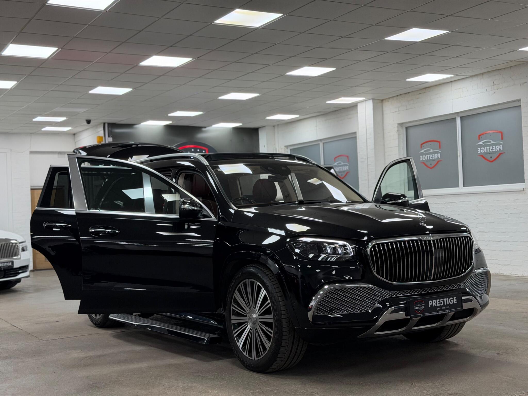 Mercedes-Benz GLS view 54