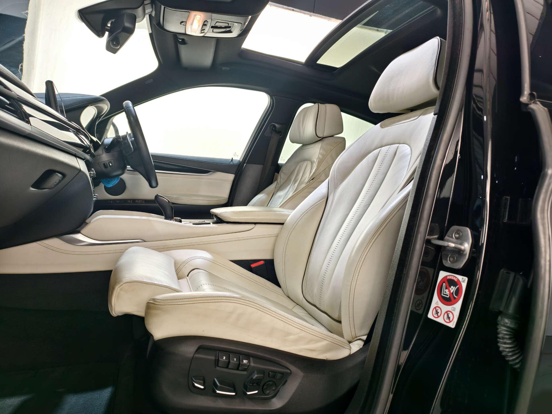 BMW X6 view 24