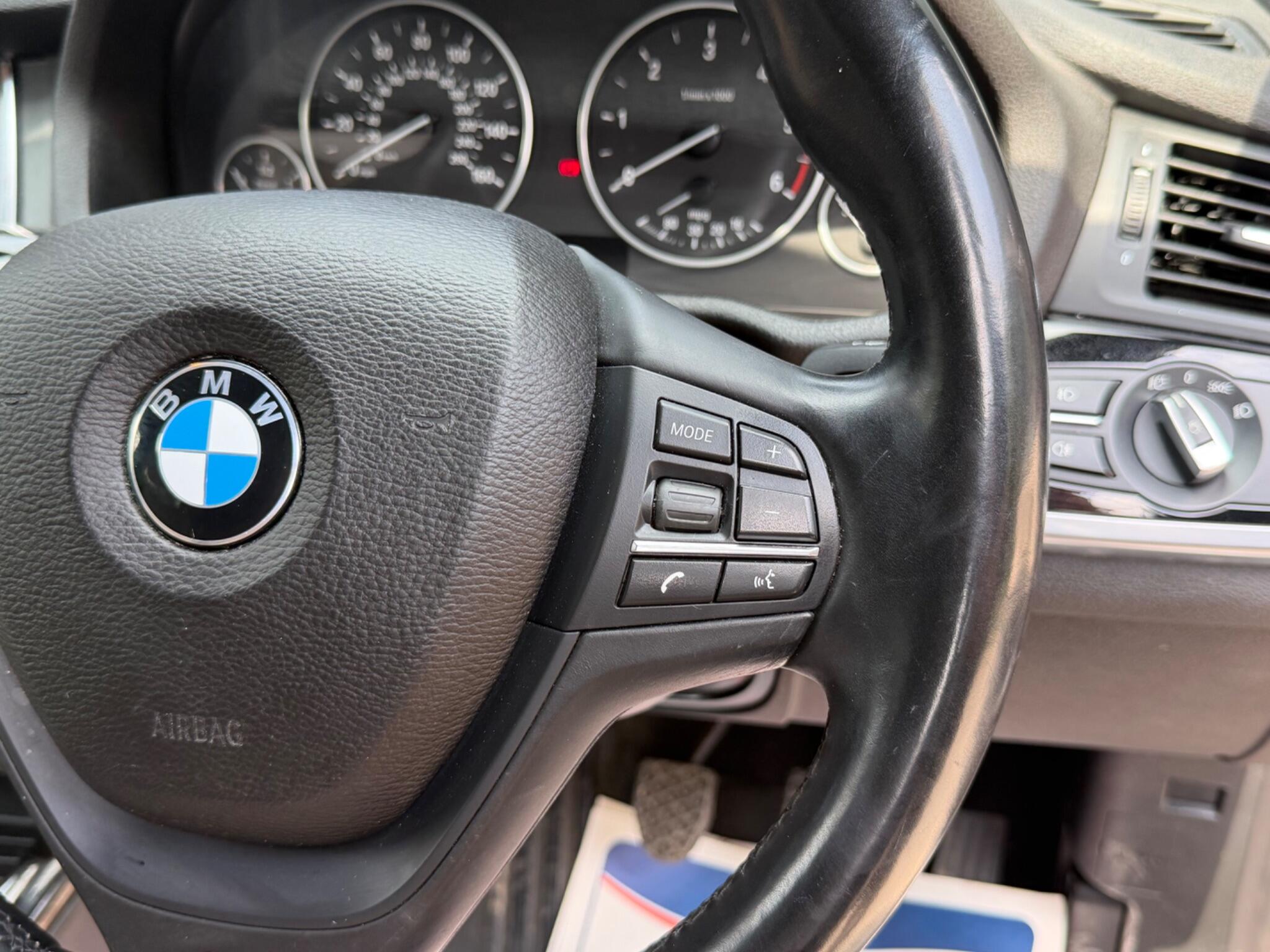 BMW X4 view 28