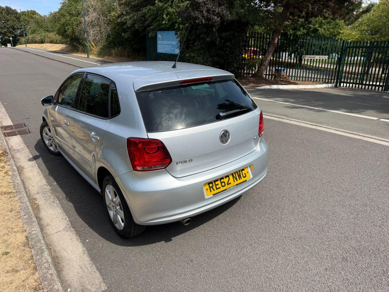 Volkswagen Polo view 11