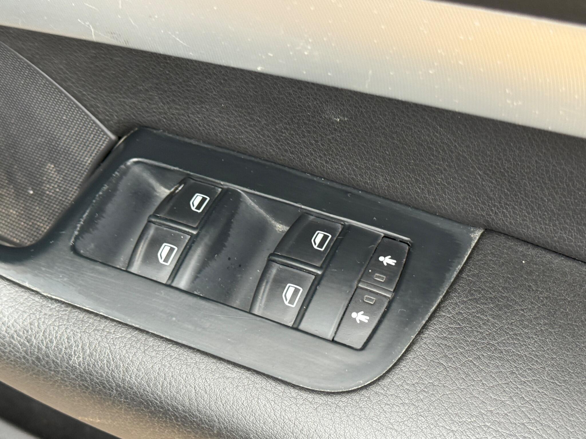 Audi A6 Avant - Image 10