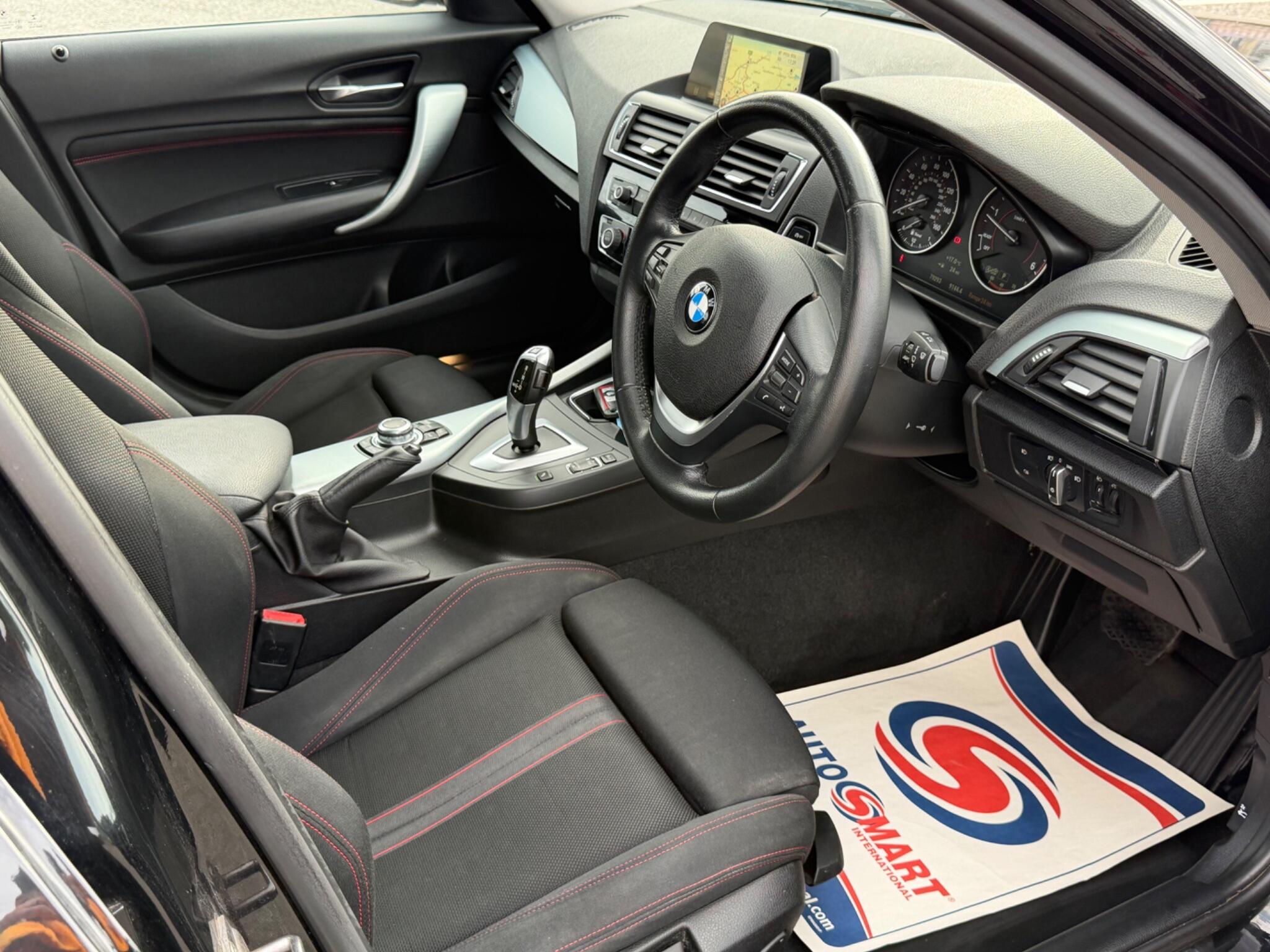 BMW 1 Series view 11