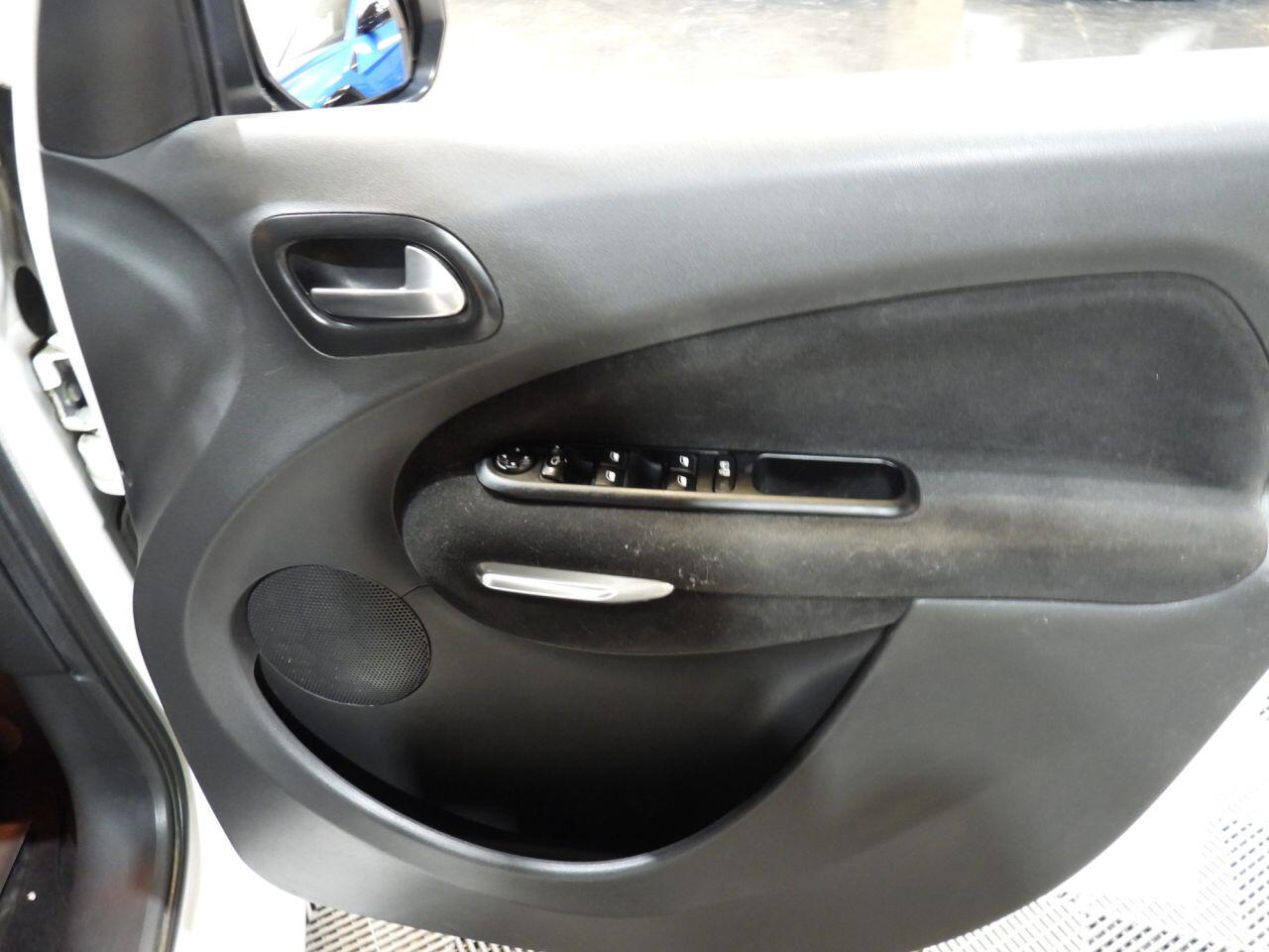 Citroen C3 Picasso view 26