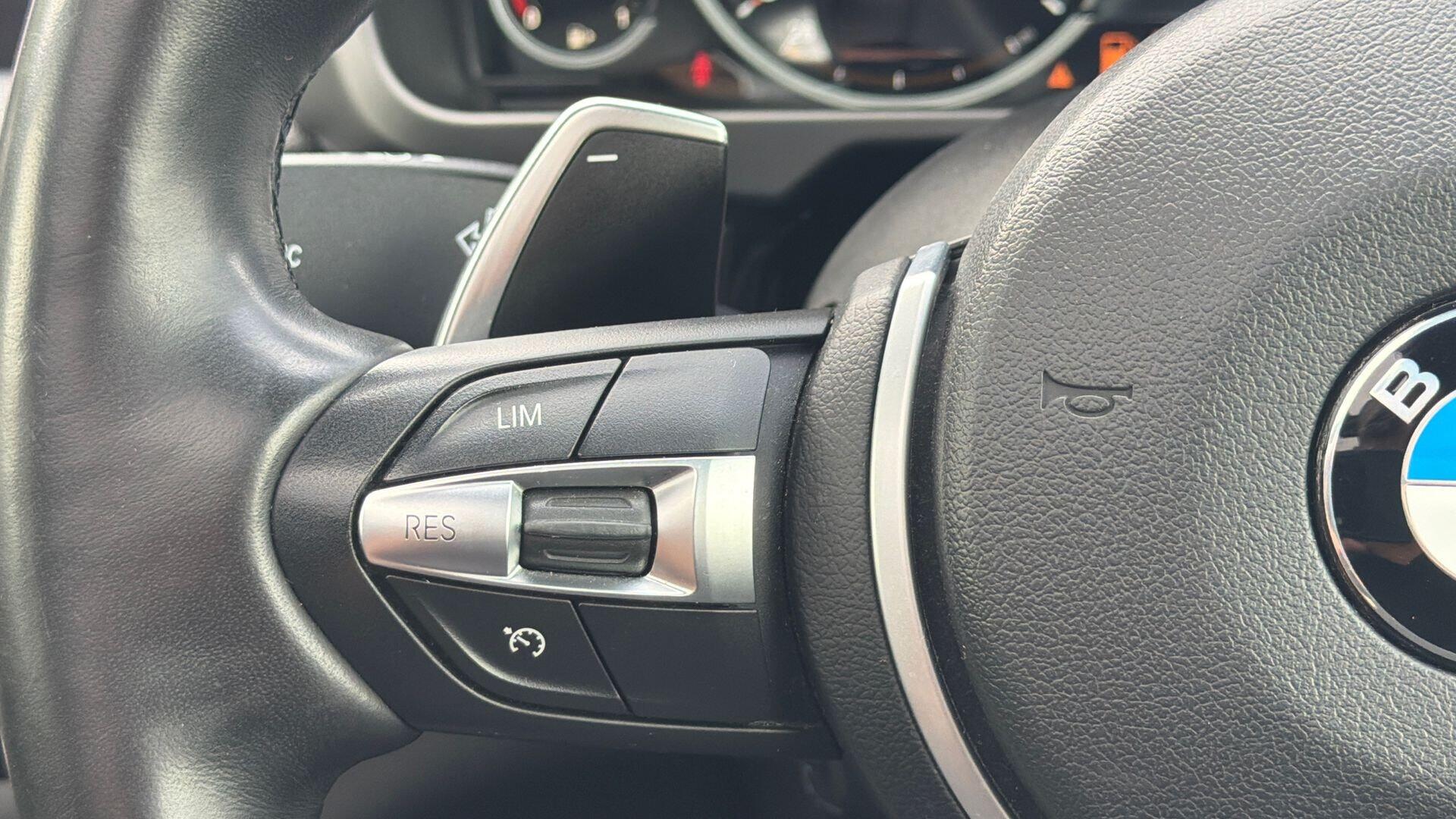 BMW X5 view 17