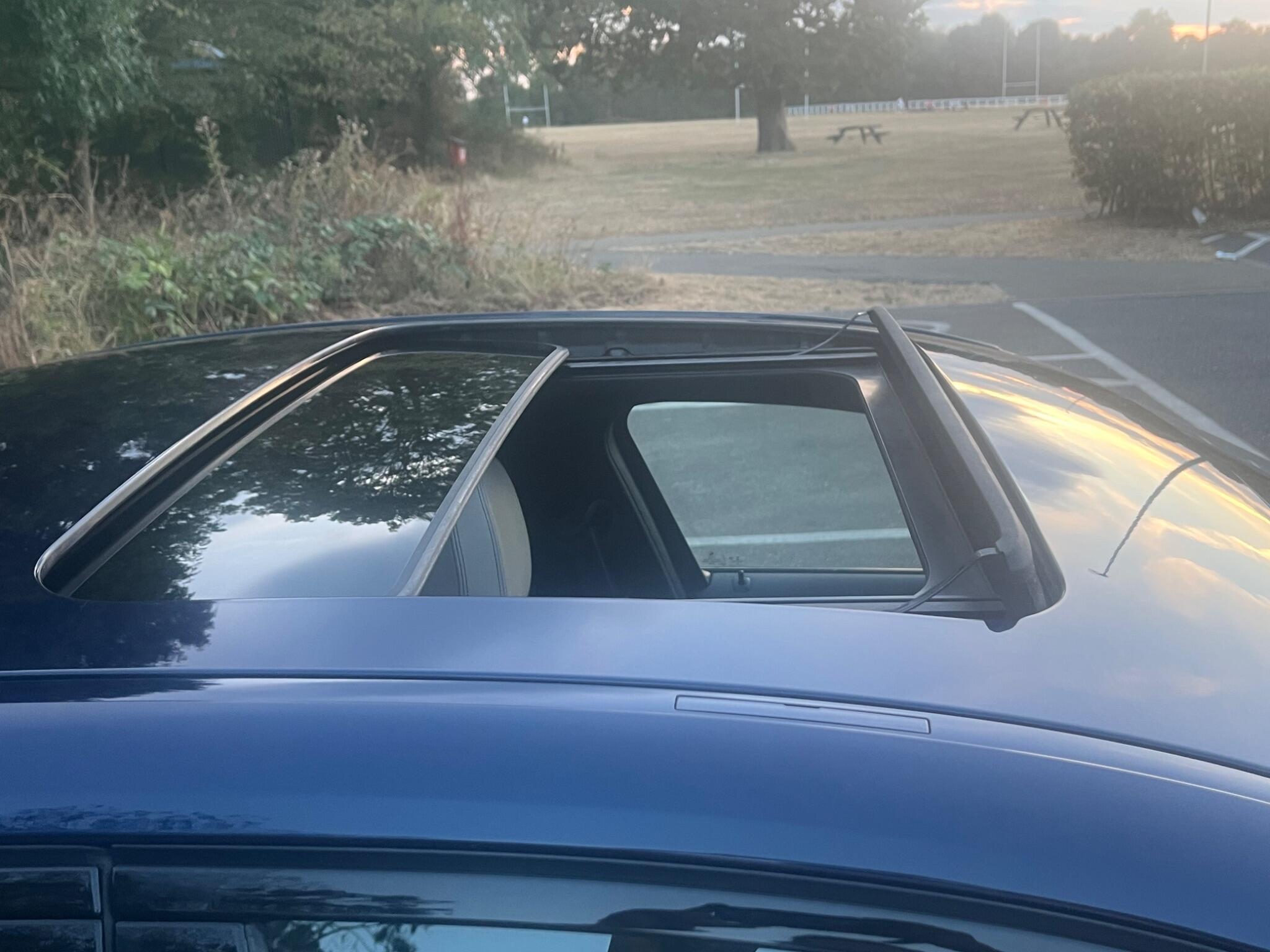 BMW 3 Series view 58