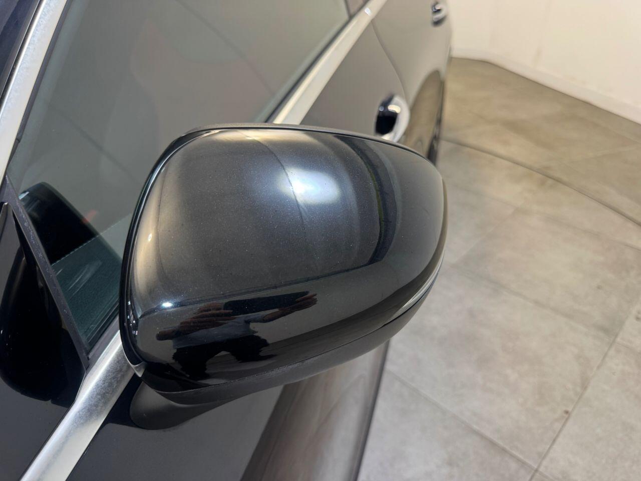 Mercedes-Benz Cla view 42