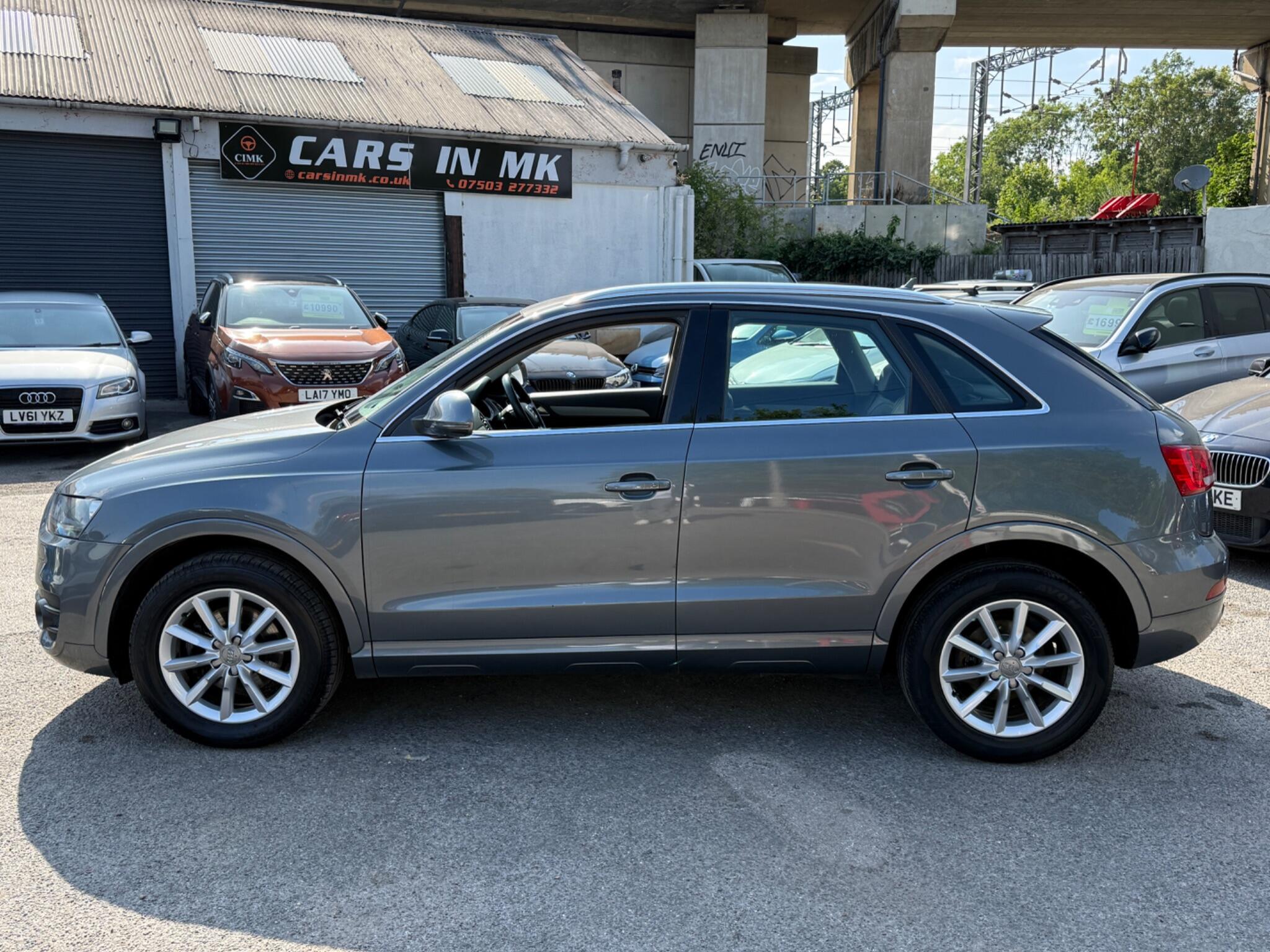 Audi Q3 - Image 10