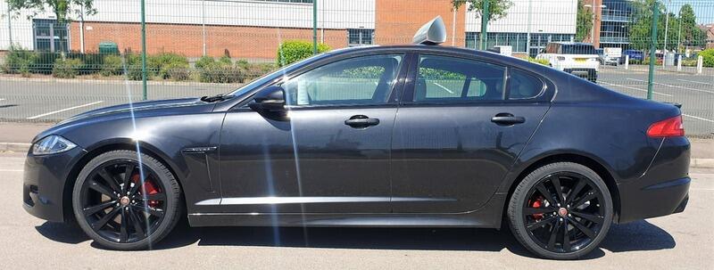2014 Jaguar XF image 4