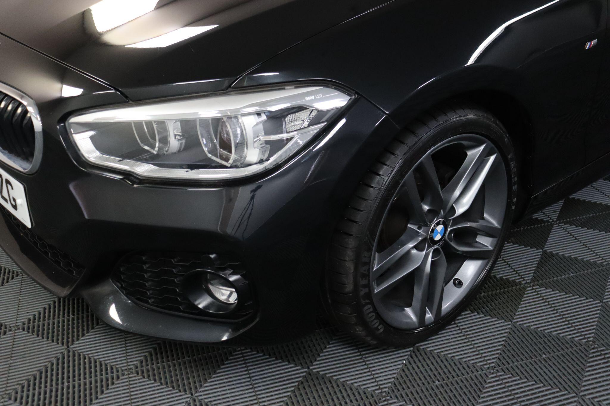 BMW 1 Series view 31